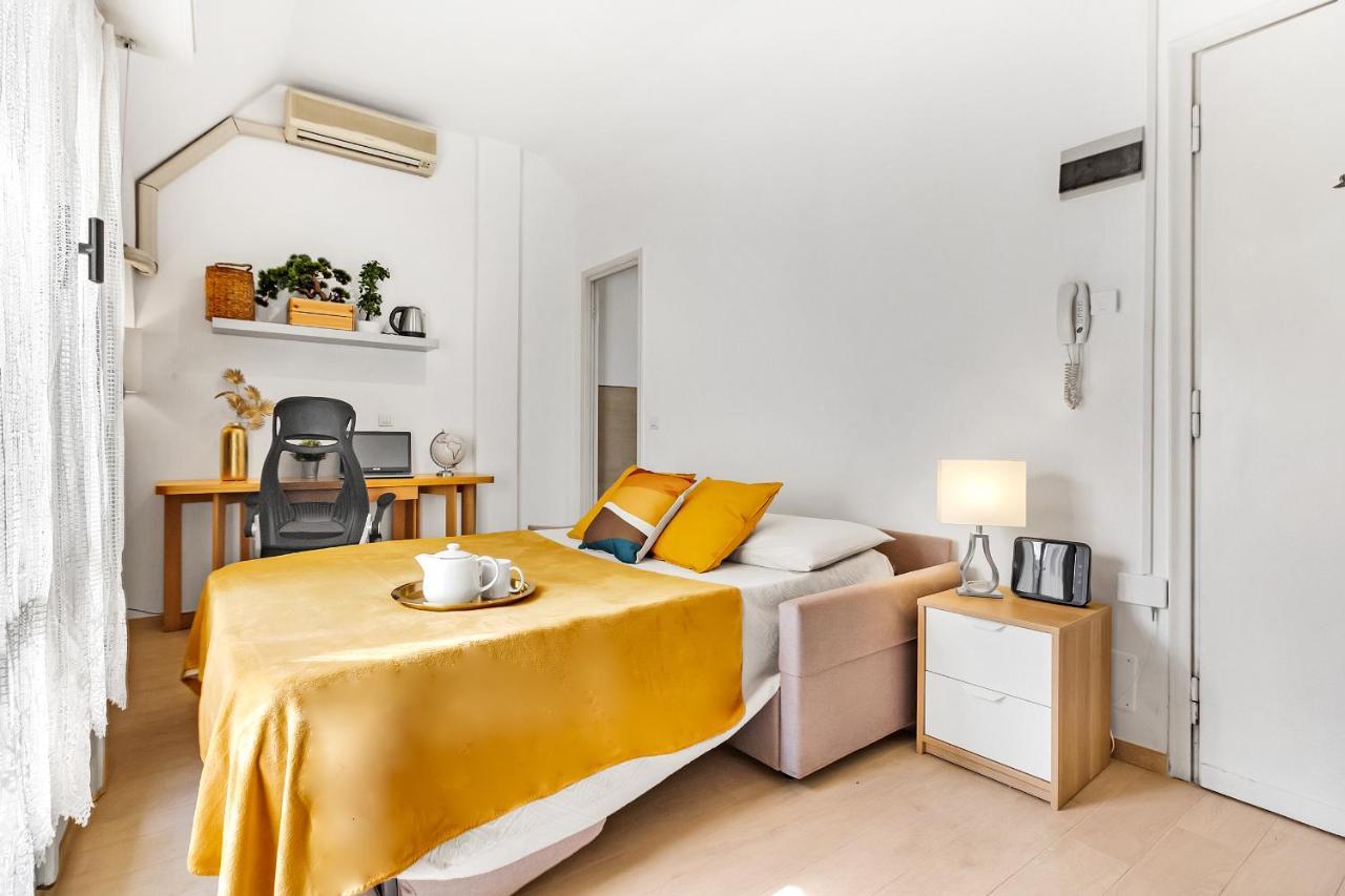 Appartamento Amicis - Affitti Brevi Italia Milão Exterior foto